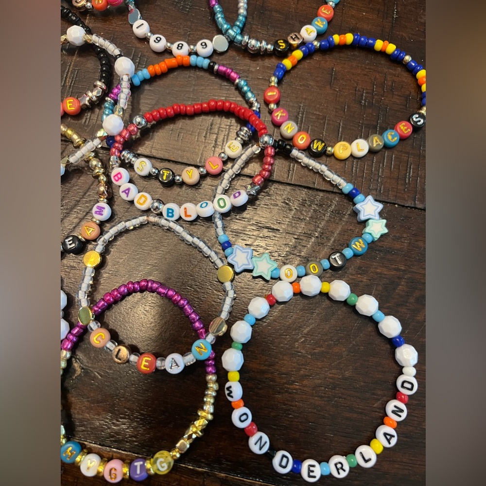 1989 themed Taylor Swift Bracelets pack of 13